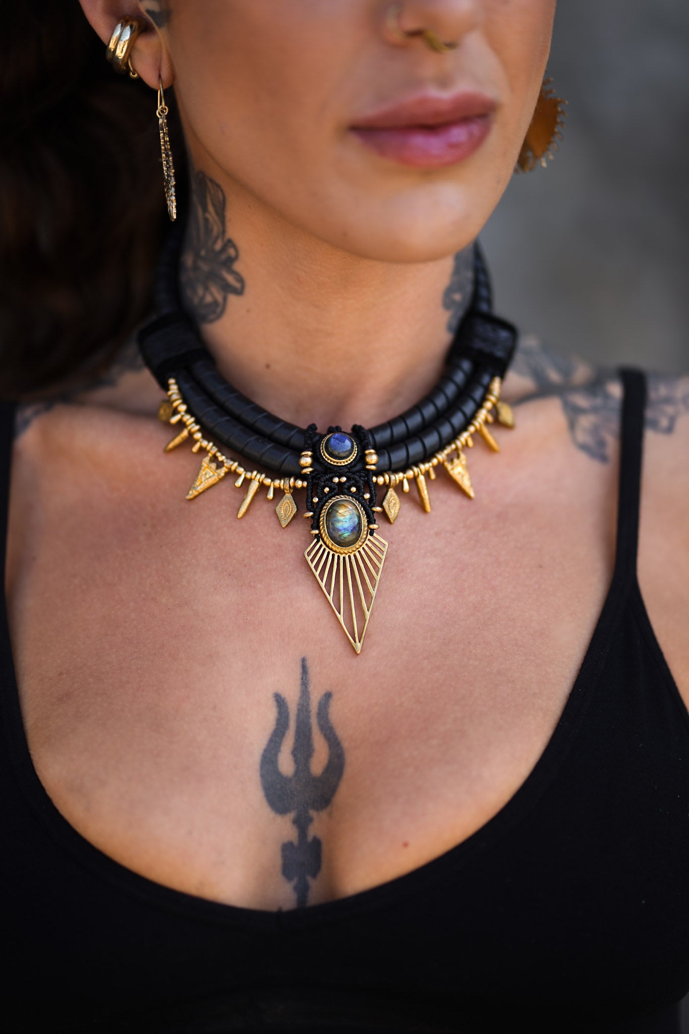 MAYA AMARA NECKLACE