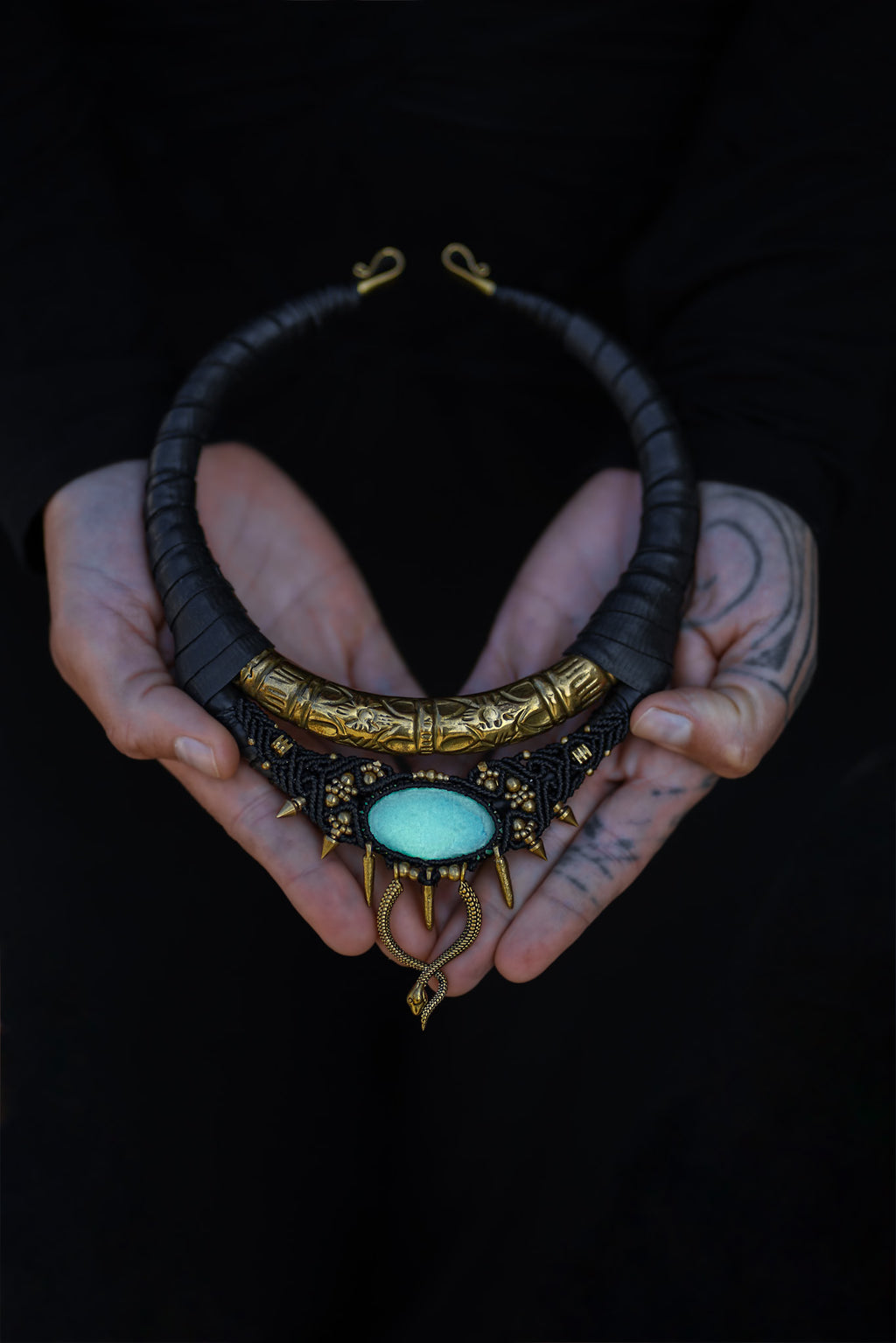 LUMINARA NECKLACE