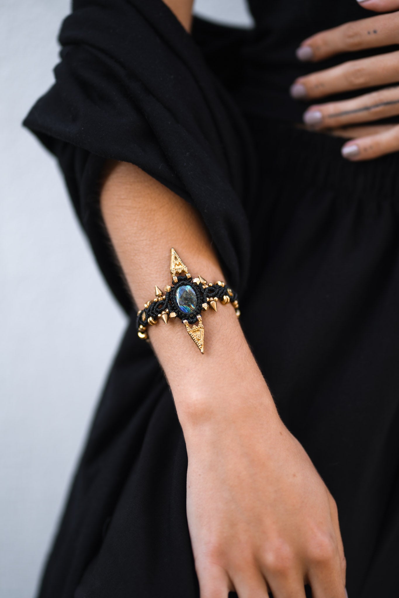 AURIC RAY BRACELET