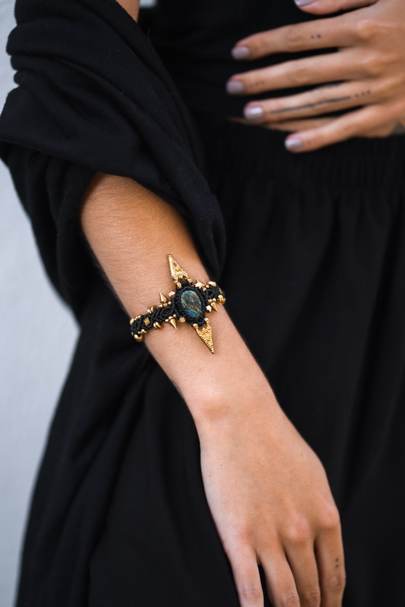 AURIC RAY BRACELET
