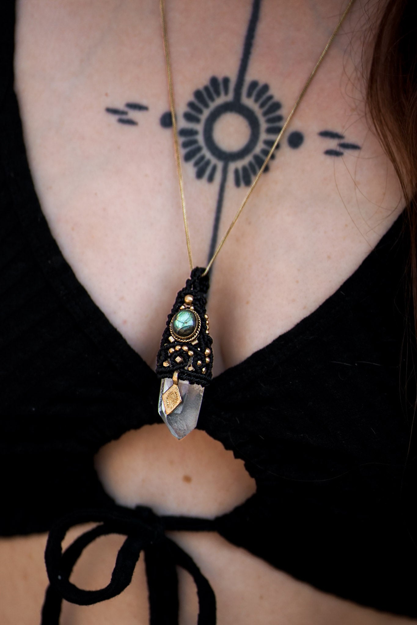 LABRADORITE QUARTZ PENDANT