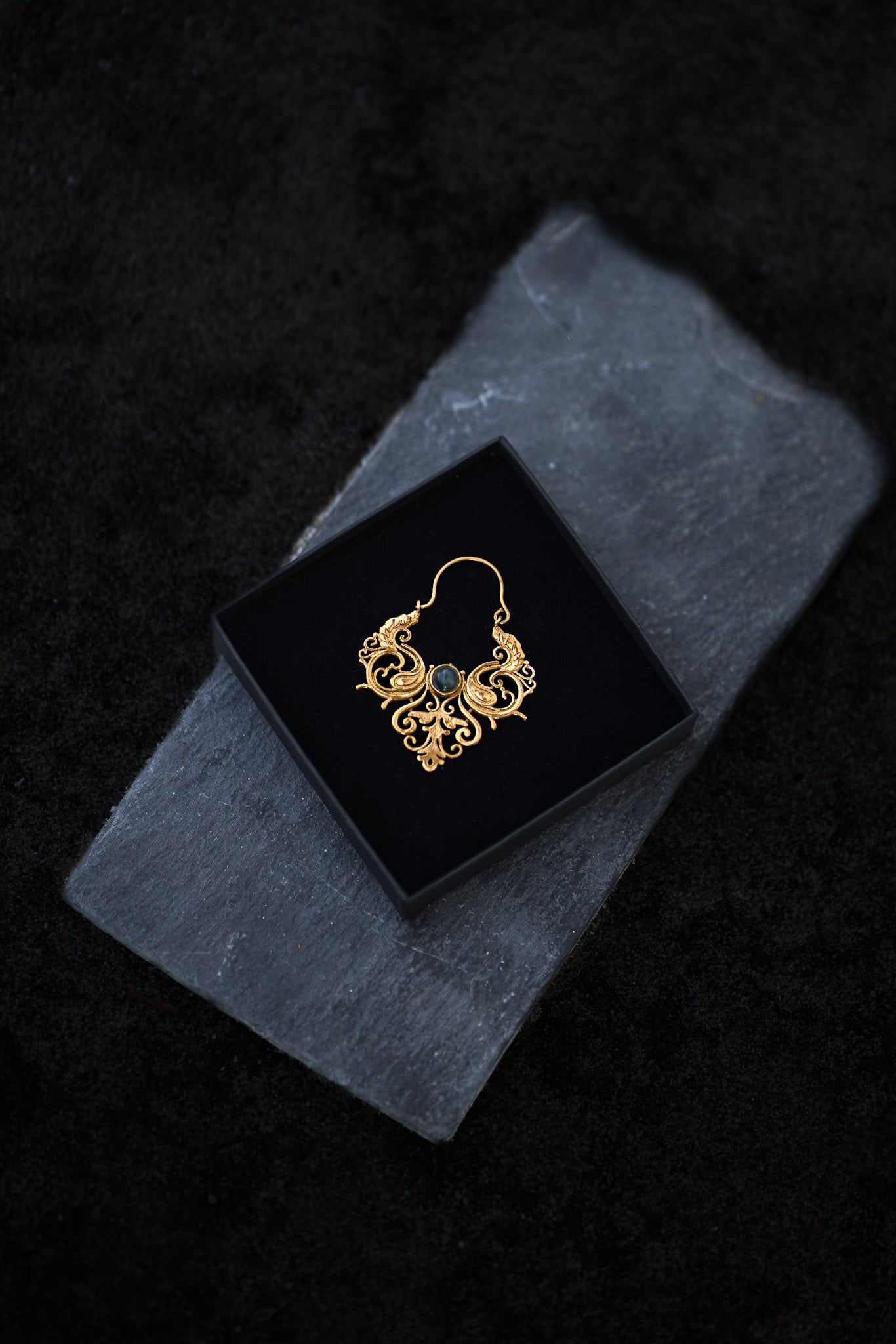 VANYA EARRINGS