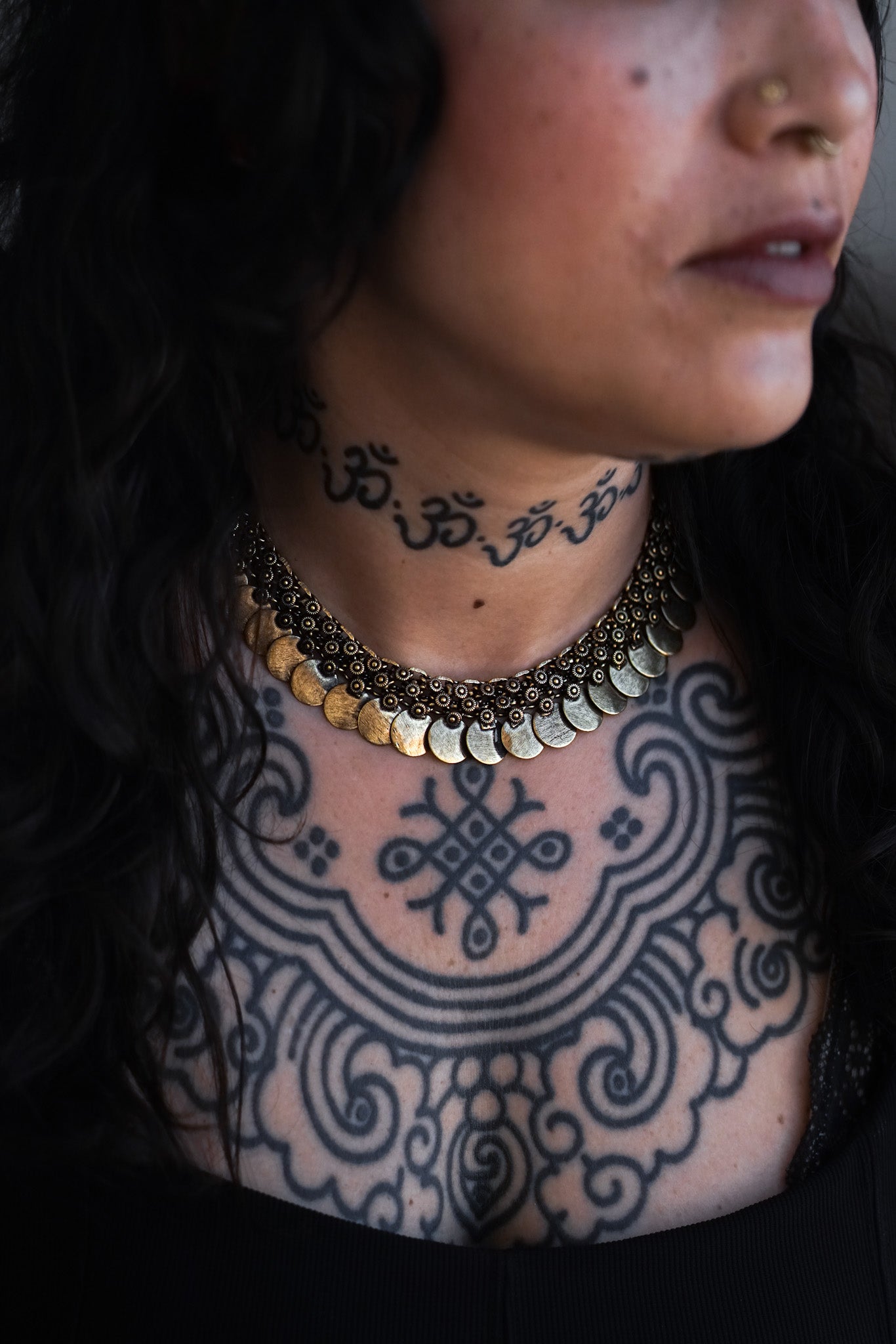 SUNITA COLLAR GOLDEN