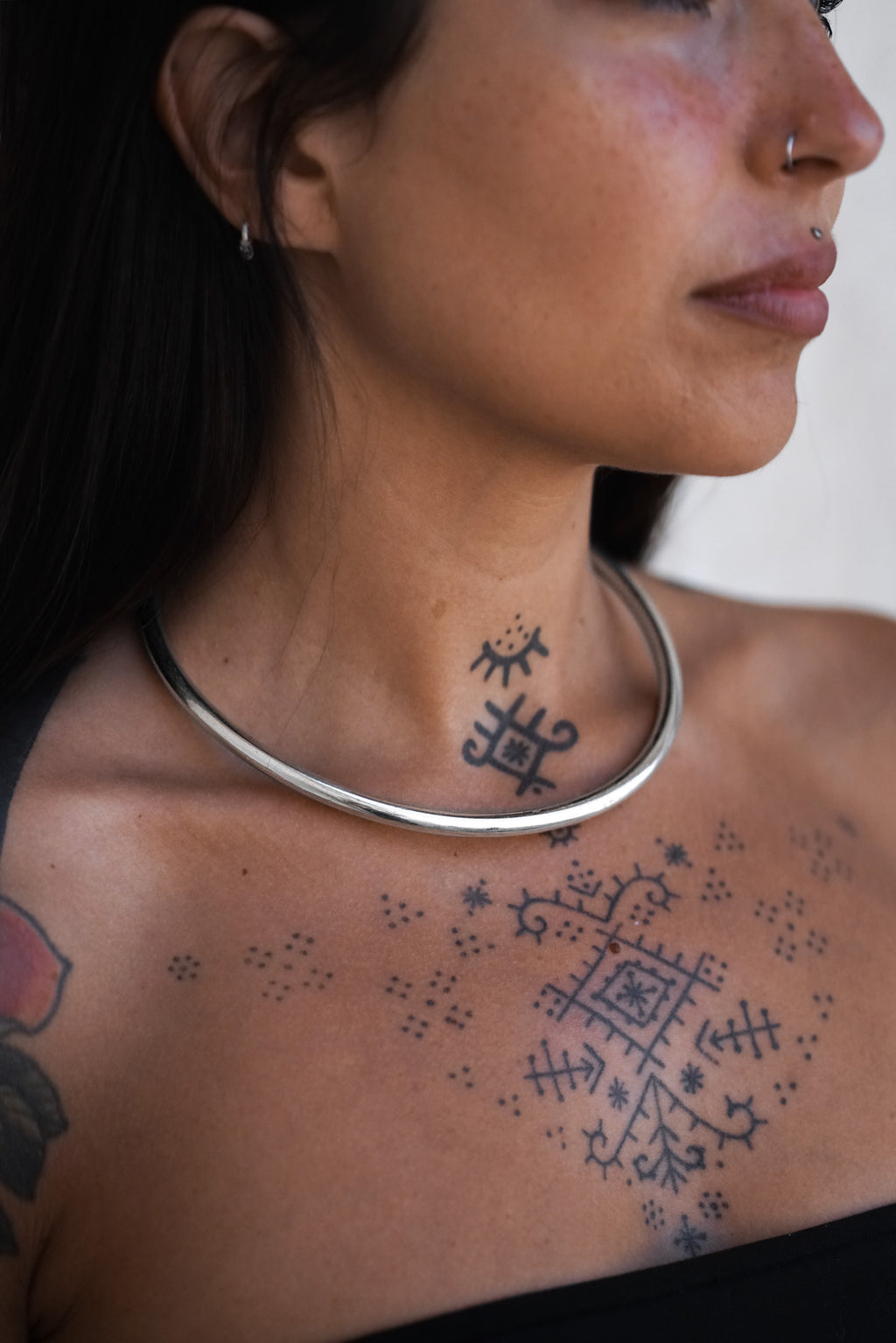 MAYURI CHOKER