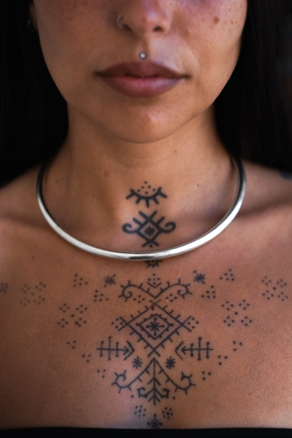 MAYURI CHOKER