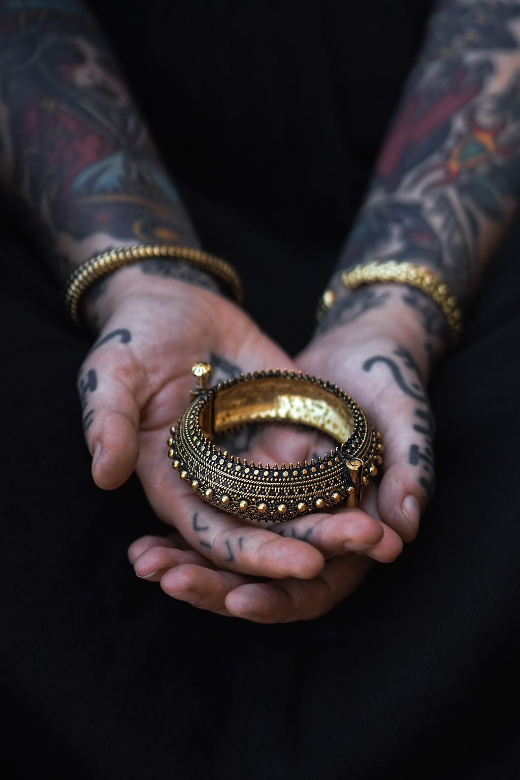 VARAHA BANGLE GOLDEN