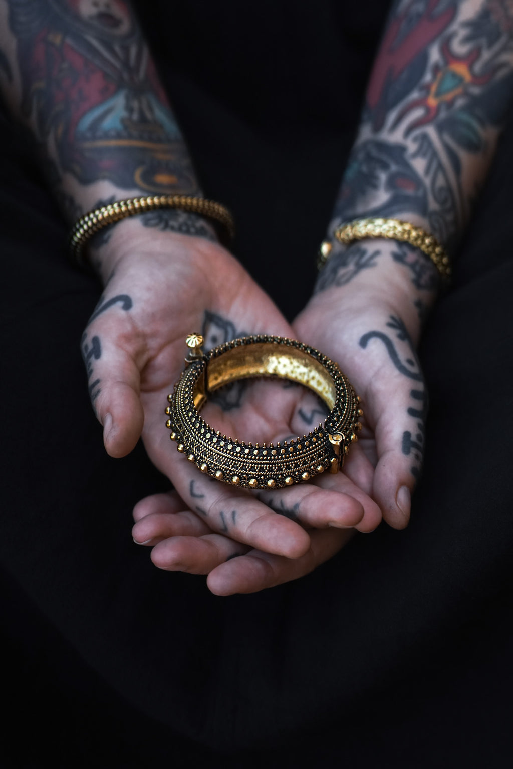 VARAHA BANGLE GOLDEN