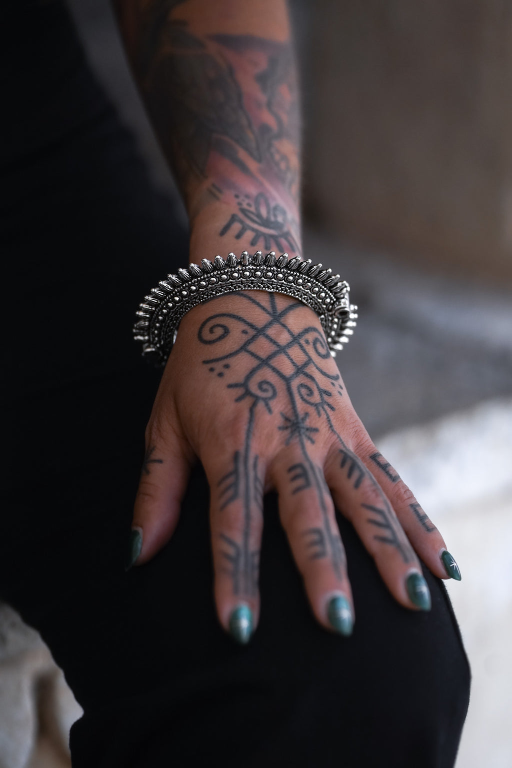 MAHADEVI BANGLE