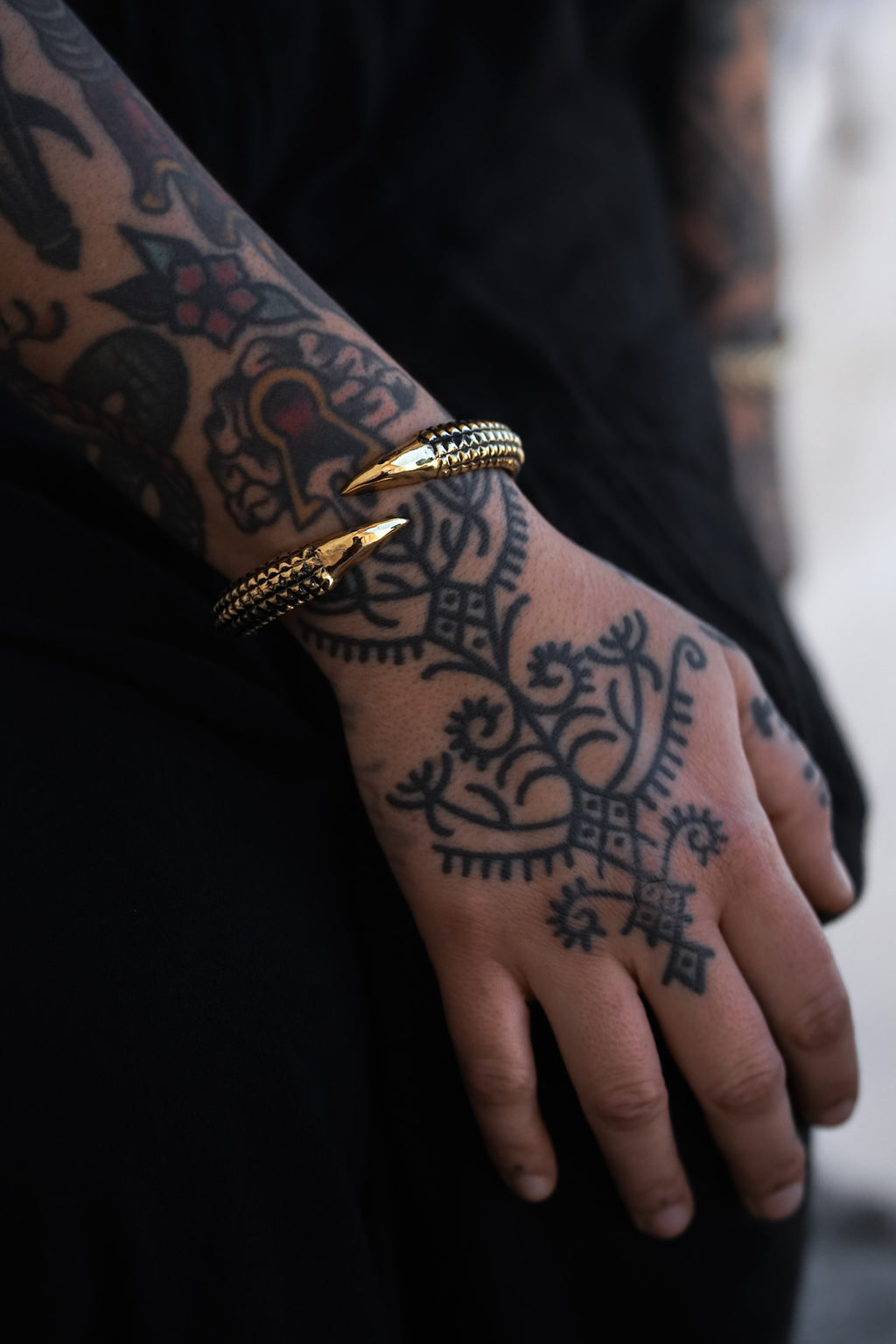 VISHNAKH BRACELET GOLDEN