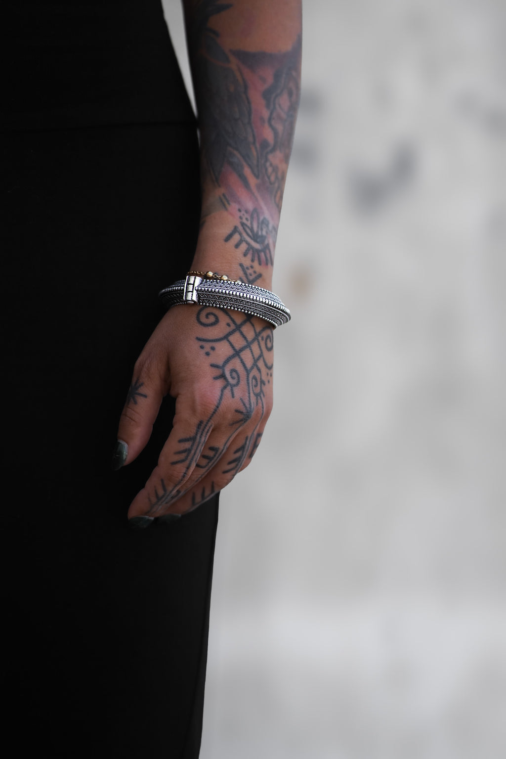 VISHNAKH BANGLE