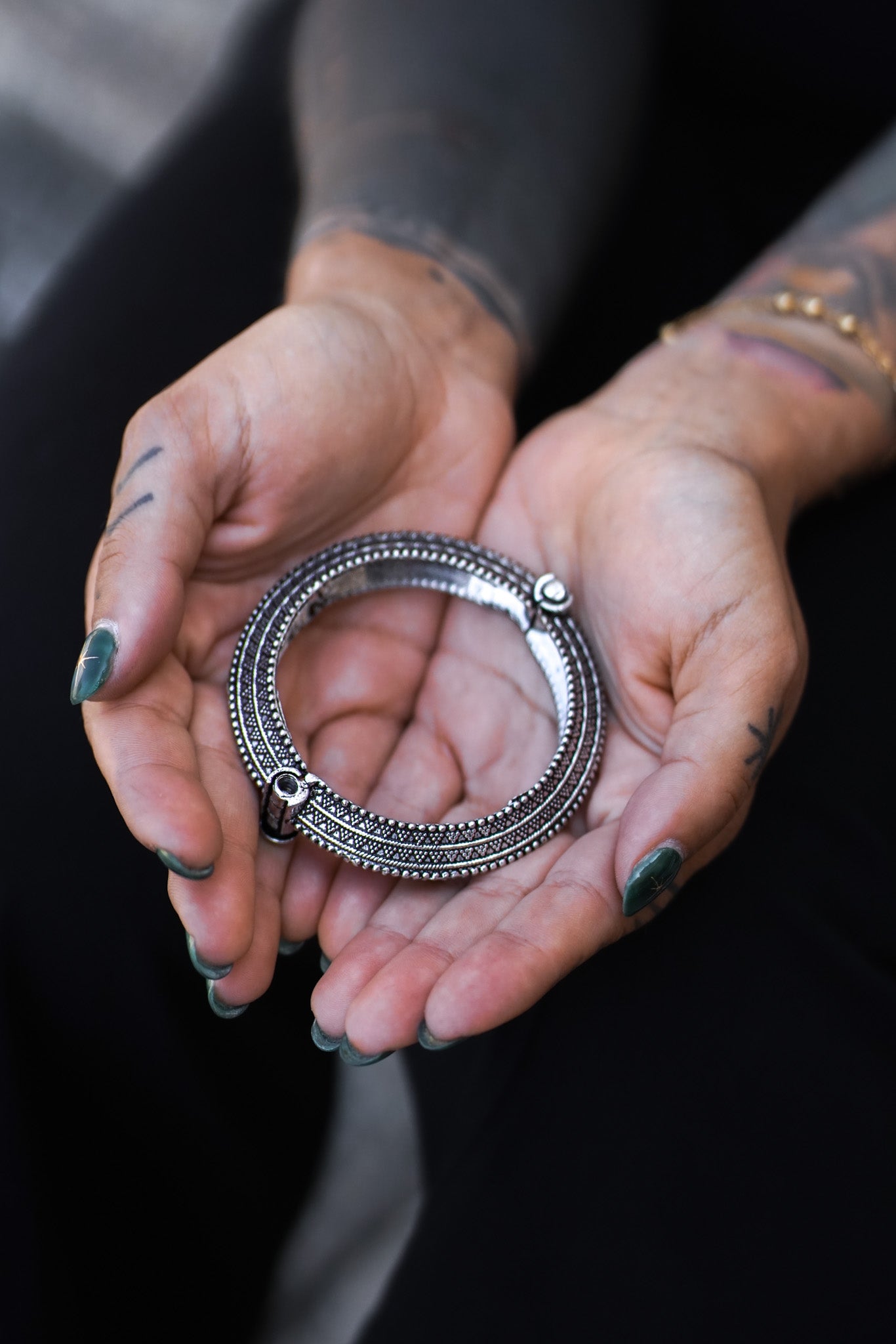 VISHNAKH BANGLE