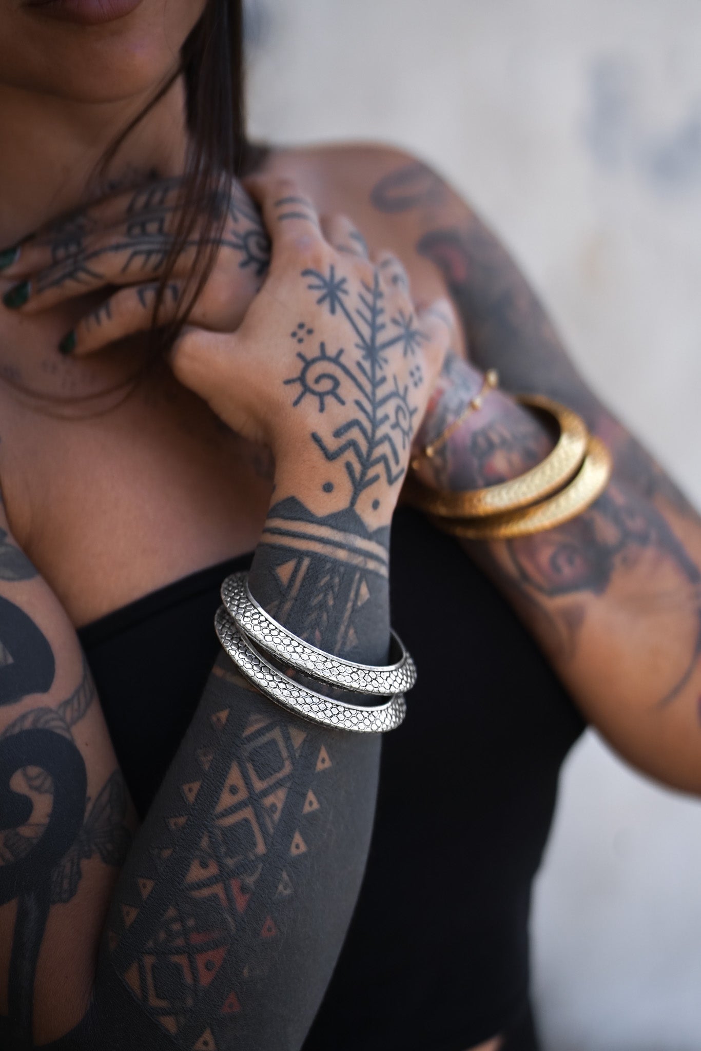 MAHANAG BANGLE