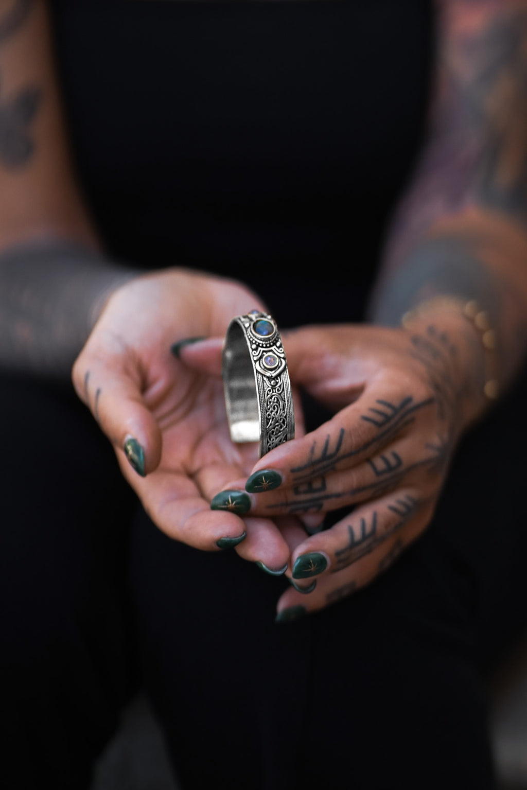 KALIKA BRACELET