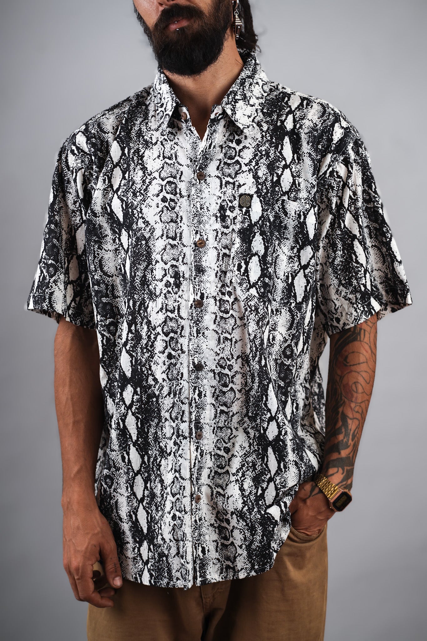 WHITE COBRA SHIRT