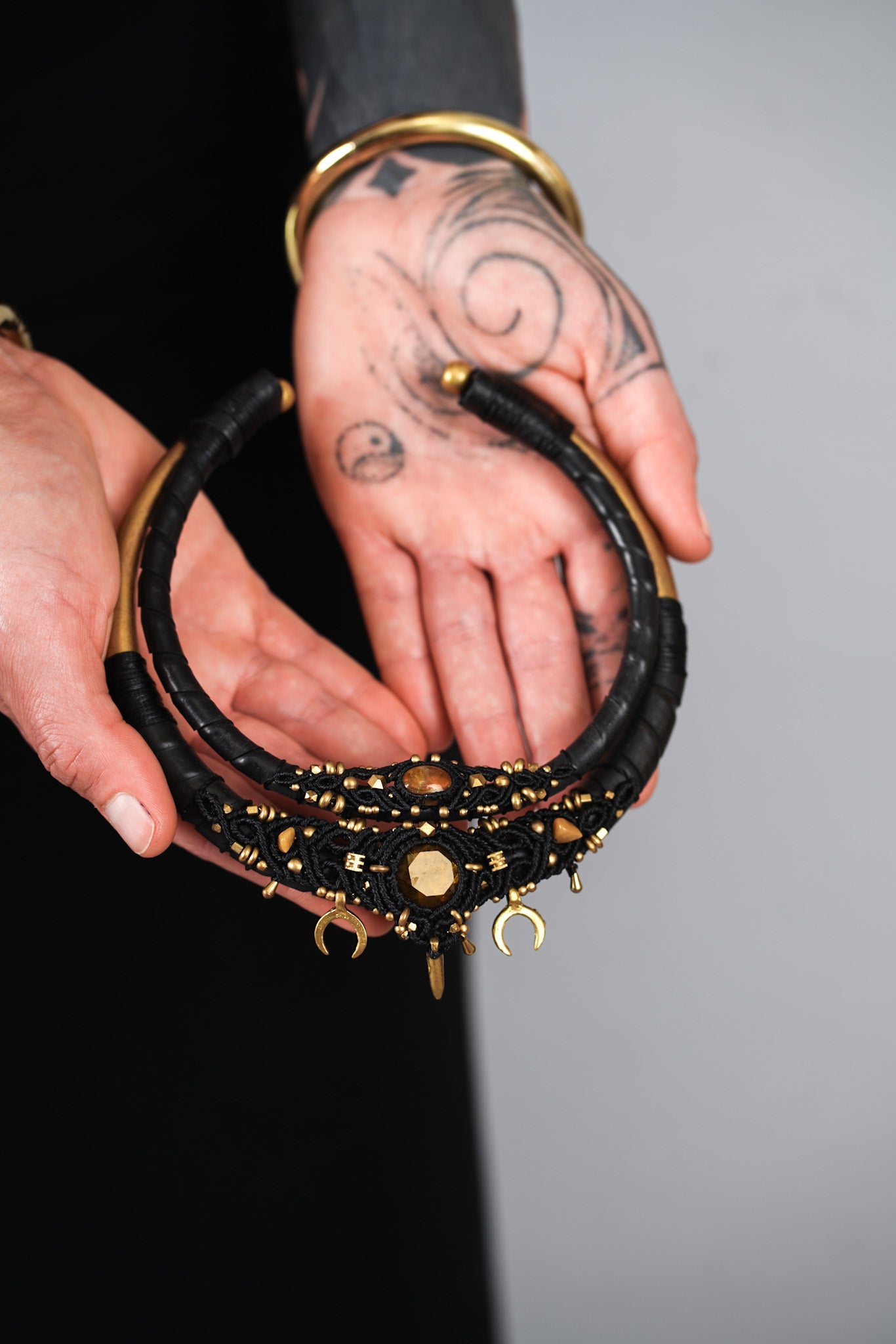 SUNAILA NECKLACE