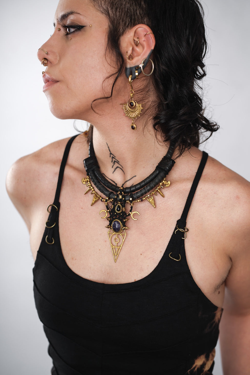 KALYRA NECKLACE