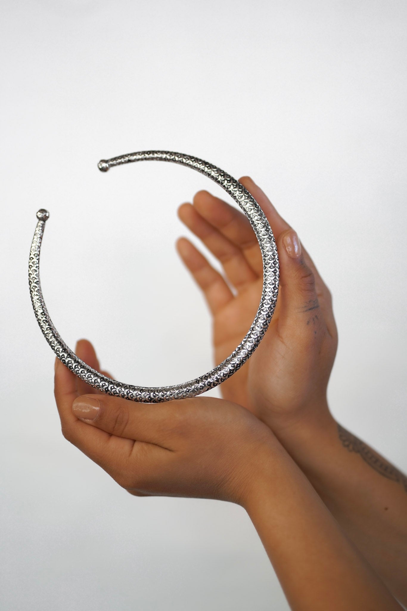 DRAGON CHOKER SILVER
