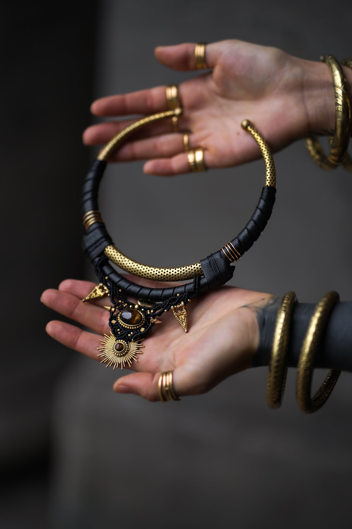 ROOTED RADIANCE NECKLACE